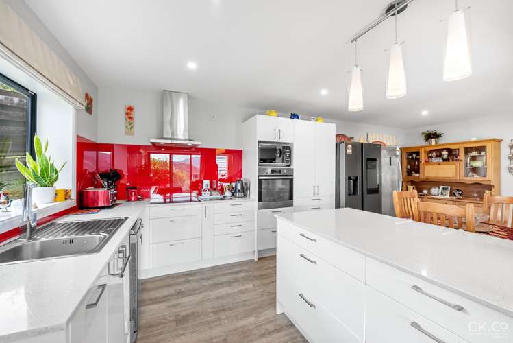 12 Roman Close Silverstream_17