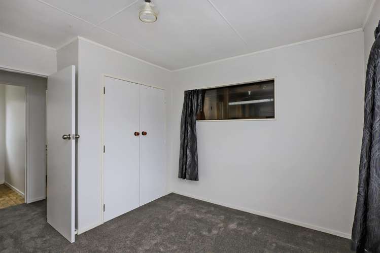 711a Whitehead Road Saint Leonards_11