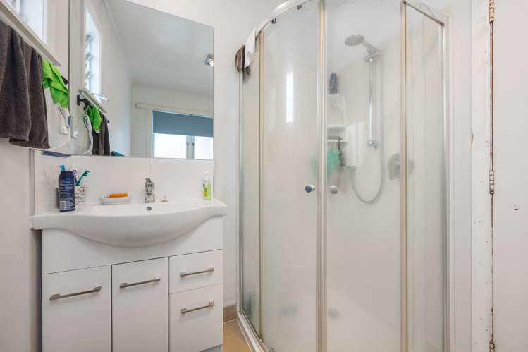 1/33 Reeves Road Pakuranga_10