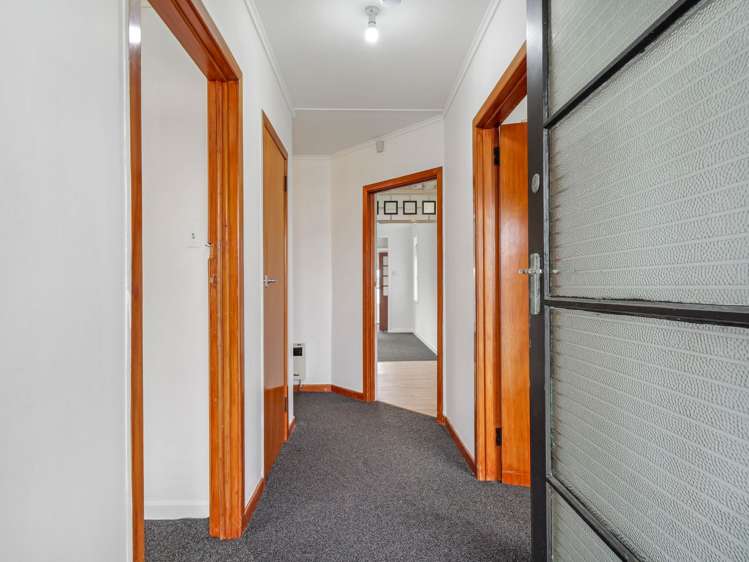 28 Hendersons Line Marton_16