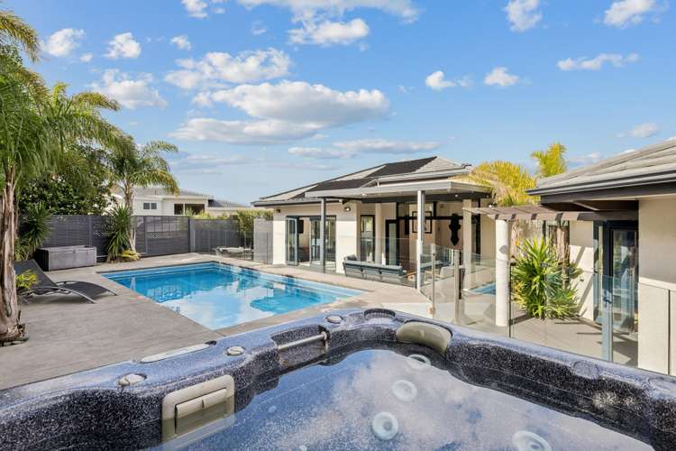 5 Caversham Drive Torbay_28