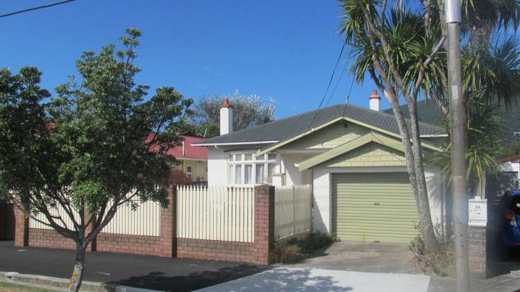 29 Leighton Avenue_0