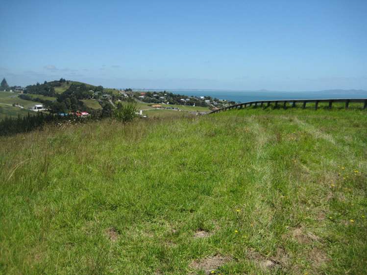 40 Pekama Drive Cable Bay_6