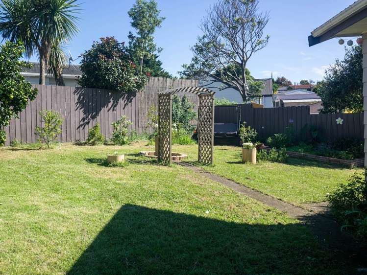 44 Moncrieff Avenue Clendon Park_8