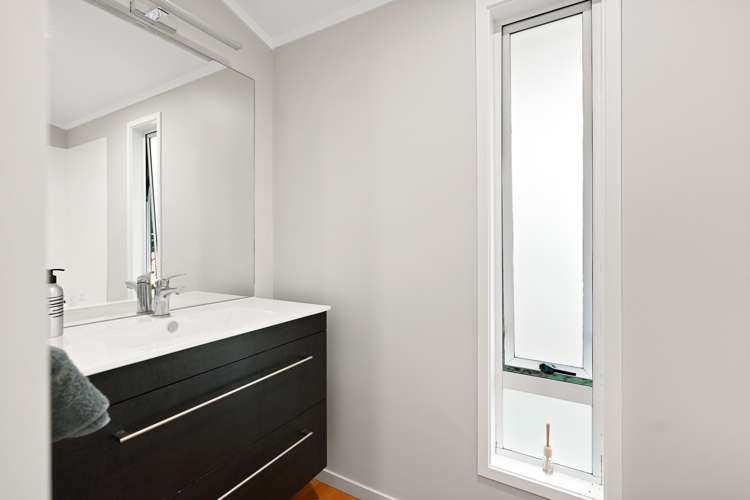 8 Fleming Place Chedworth_17