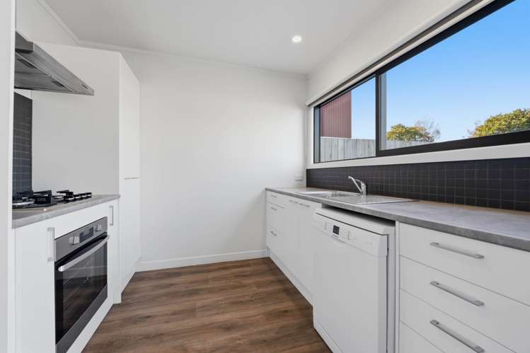 3/4 Cruickshank Crescent Meadowbank_3