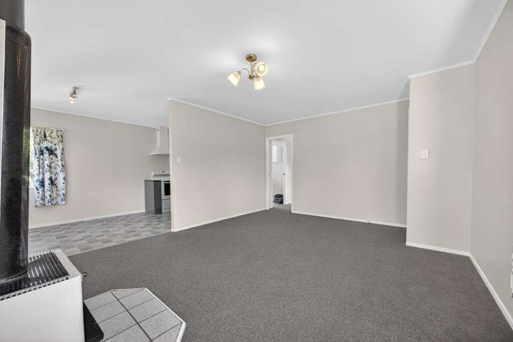 2/34A Helena Street Massey_7