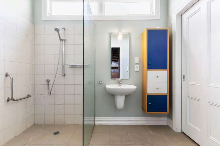 25 Cornwall Park Avenue Epsom_25