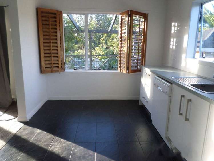 36a Kauri Road Stanmore Bay_13