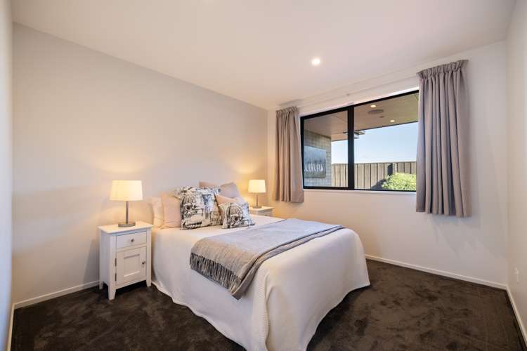 8 Plover Avenue Amberley_16