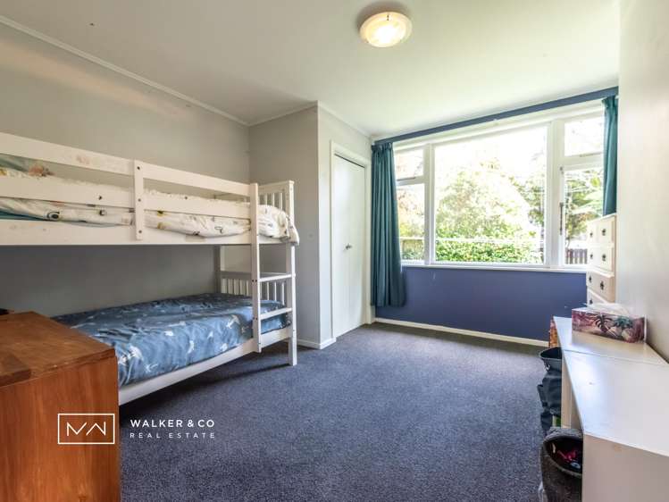 5 Elmslie Road Pinehaven_15
