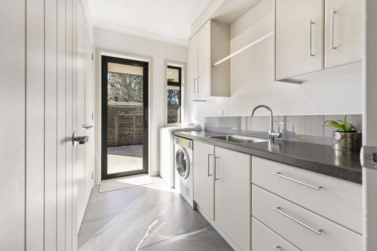 195 Batty Road Kingseat_28