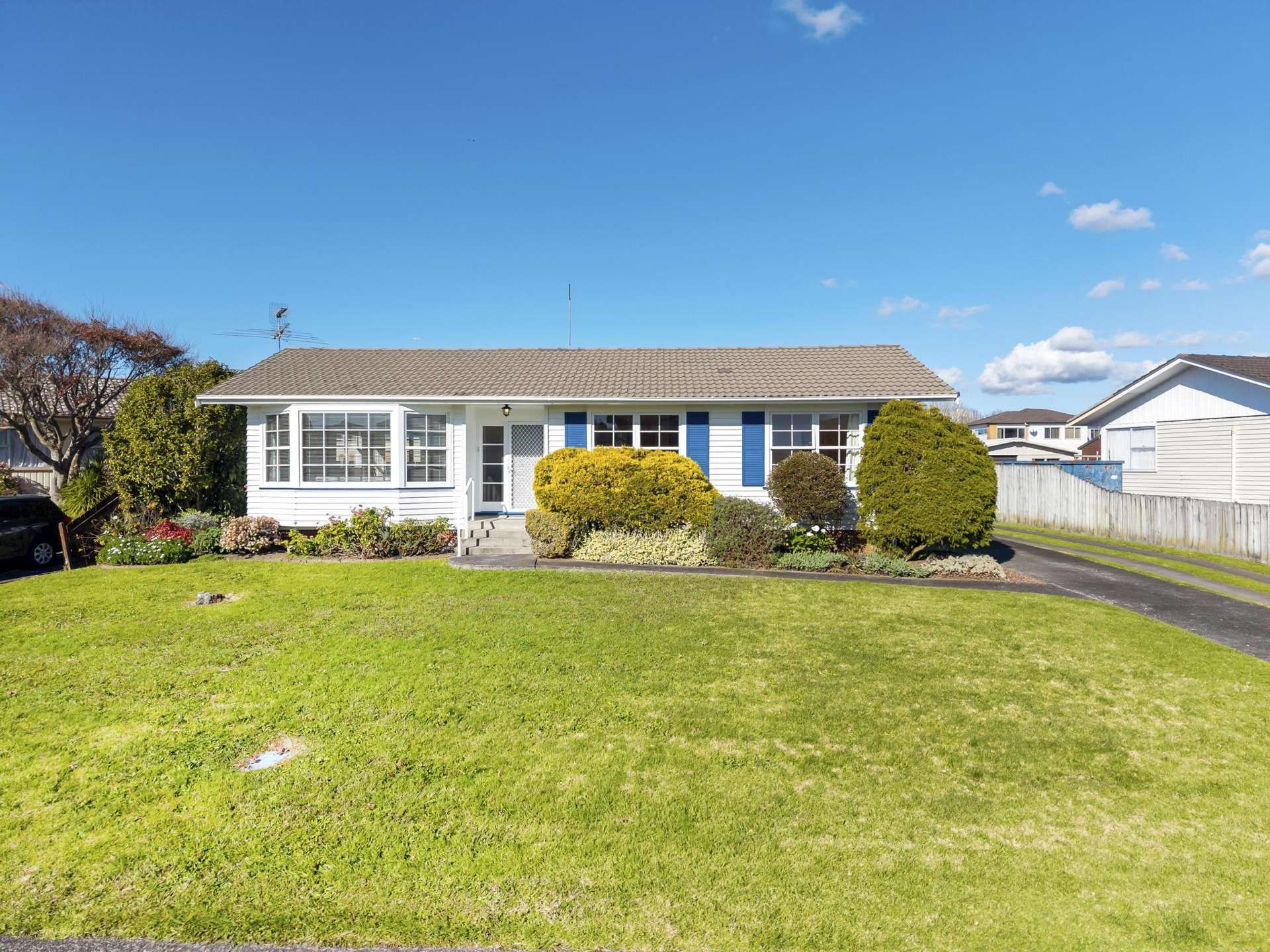 10 Studfall Street Pakuranga Heights_0