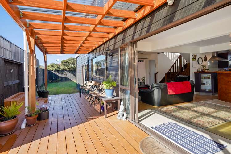 5b Hayley Grove Papamoa Beach_5