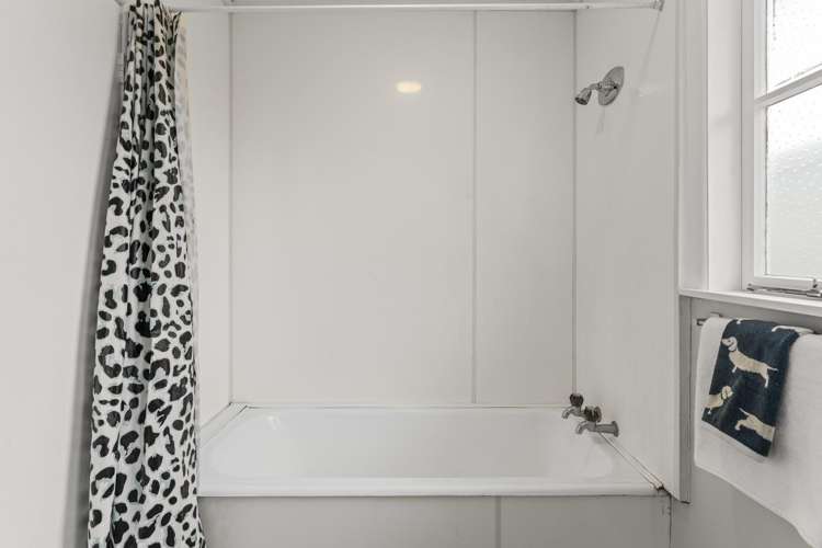 Proposed Lot 2/58 Hinekura Avenue Town Centre_9