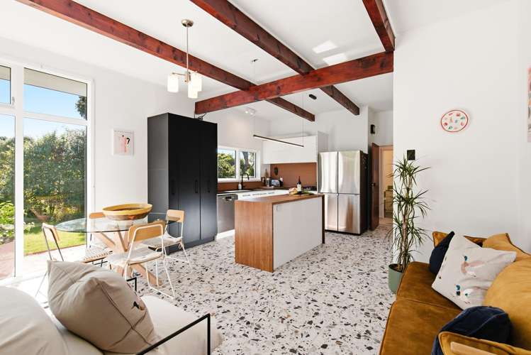 10 Mathieson Avenue Khandallah_10