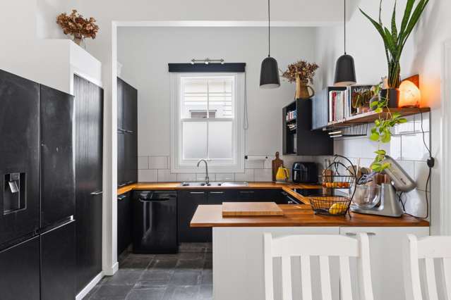 42 Valley Road Mangapapa_1