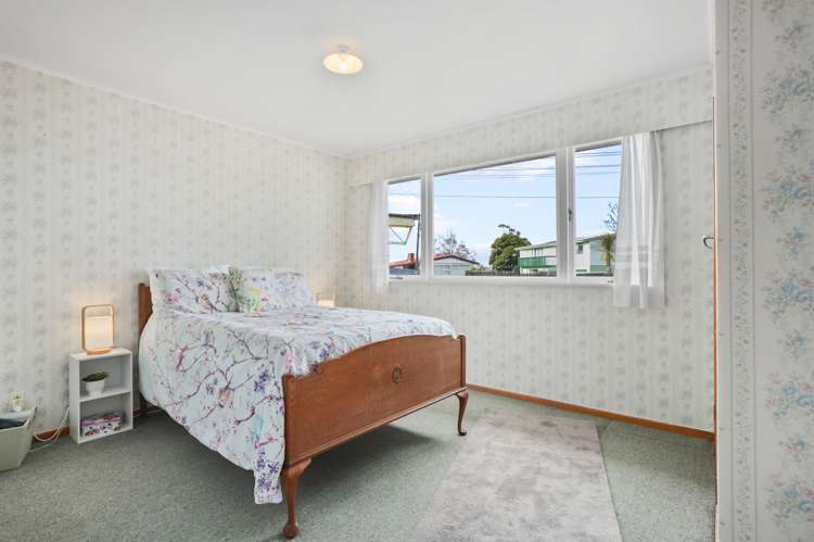 15 Chorley Avenue Massey_11