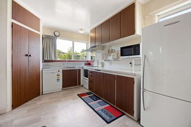 17 Charles Crescent_3