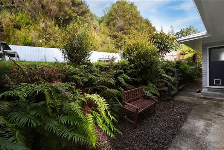 41 Holland Street Wainuiomata_16