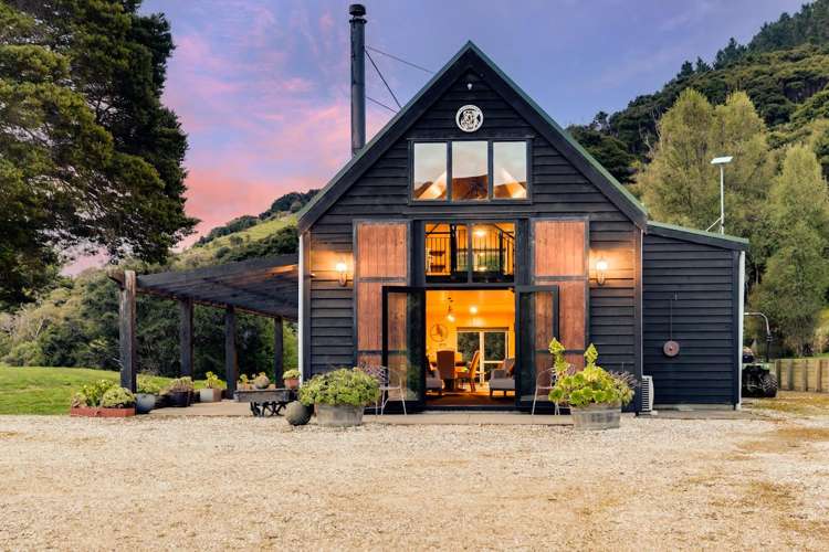 61 Grehan Valley Road Akaroa_27