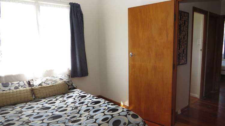 21 Melba Street Beach Haven_9