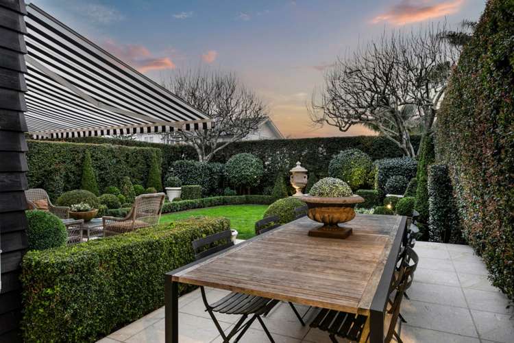 4 Burwood Crescent Remuera_11