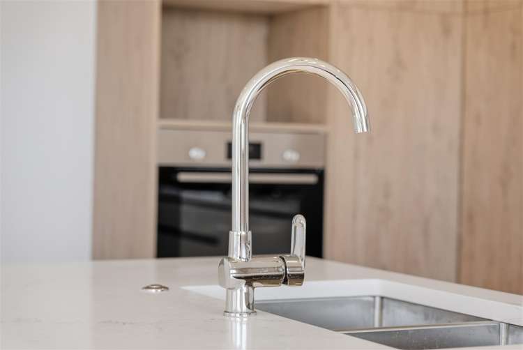 13 Whale Bay Rise Gulf Harbour_8