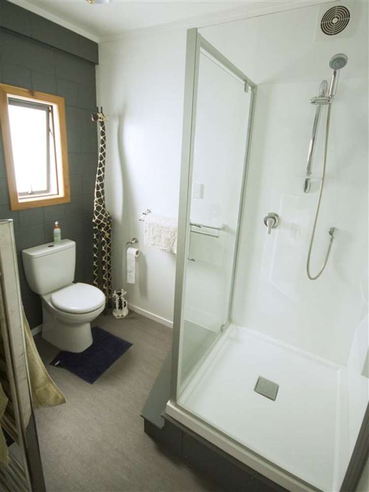 8 Brenton Place Whangamata_14