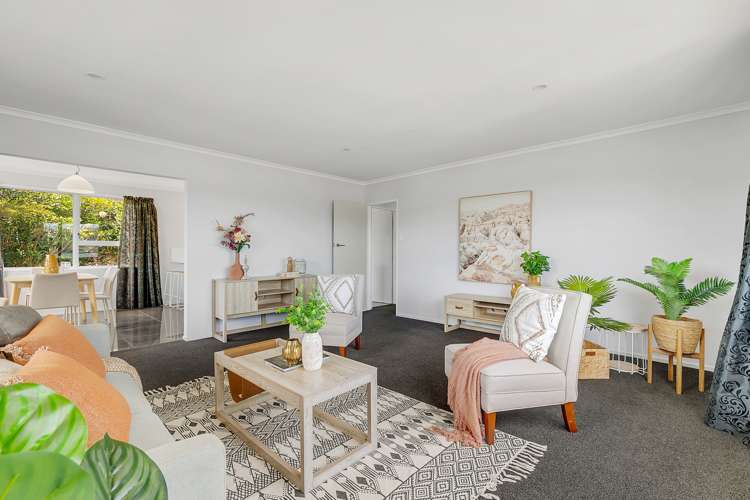 3 Brora Crescent Papakowhai_5