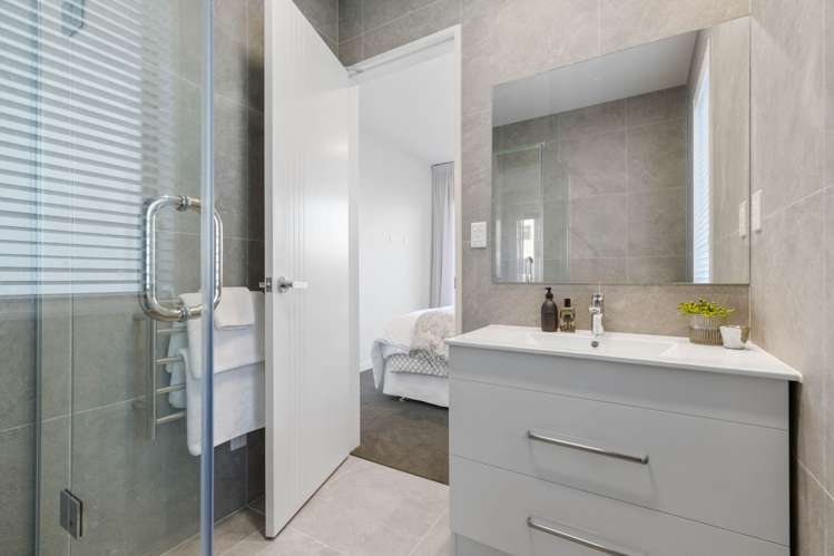 26 Paparahi Place Orewa_15