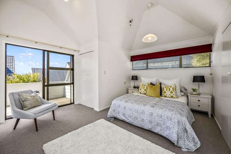 2/13 Saltburn Road Milford_4