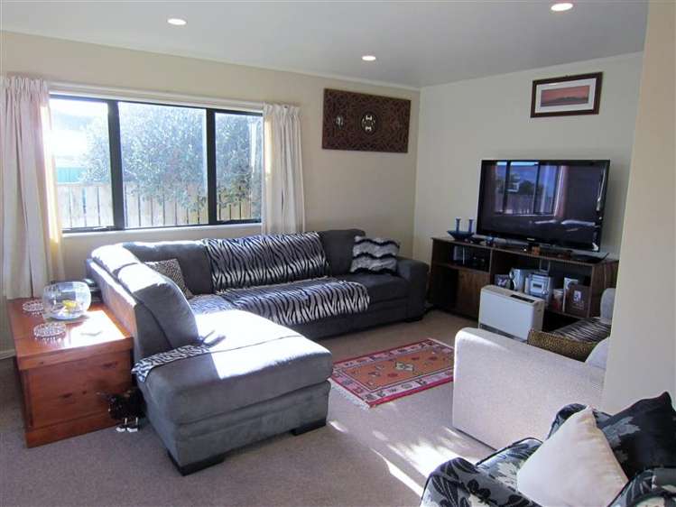 90A Michael Road 1330_5