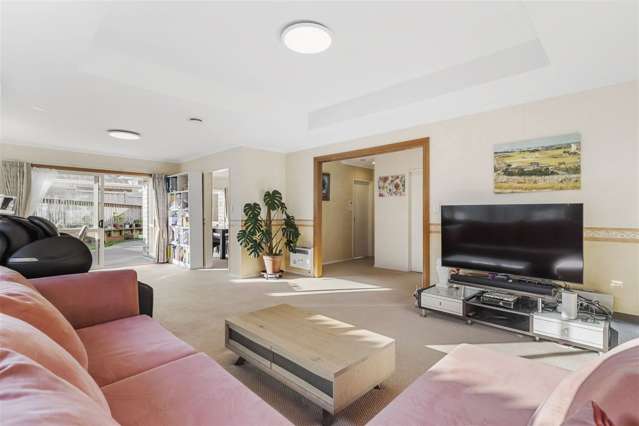 7 Walter Haddrell Crescent Flat Bush_1