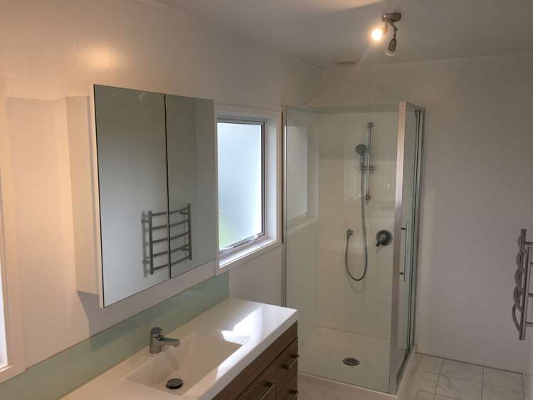 3/7 Richards Avenue Forrest Hill_6