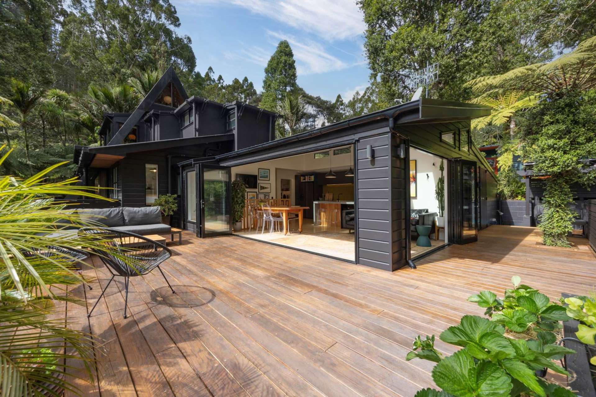 12 Taraire Road Titirangi_0