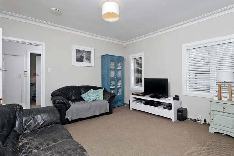 27 Wallath Road Onehunga_7