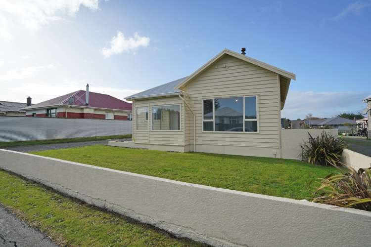 26 Dyson Street Strathern_24