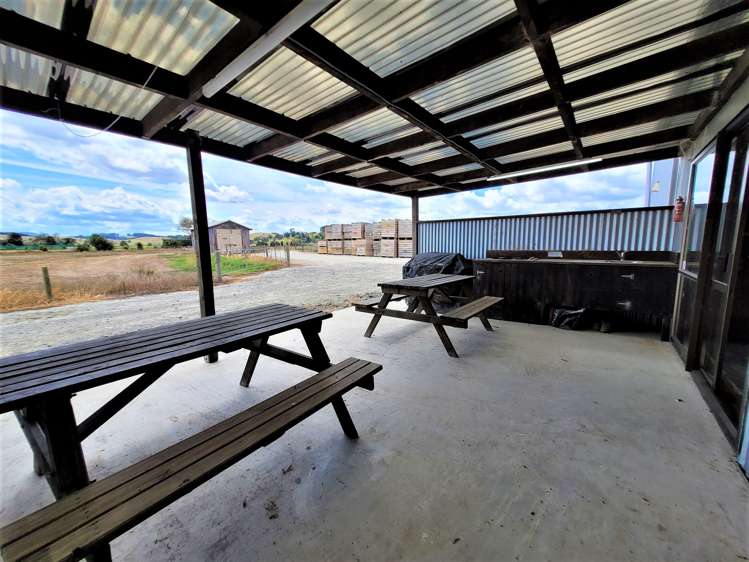 142 Awakino Point North Road Dargaville Surrounds_17