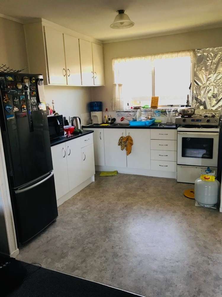 2/27 Akehurst Avenue New Lynn_6