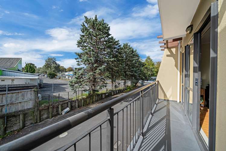 3/8 Margan Avenue New Lynn_15