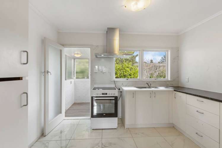 2/13a Evelyn Place Hillcrest_5