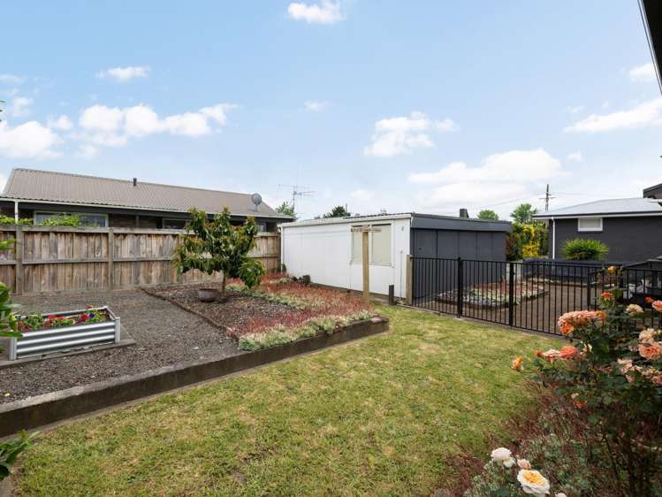 24A MacDonald Road Glenview_13