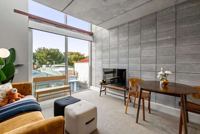 14/28 Martin Square Te Aro_1