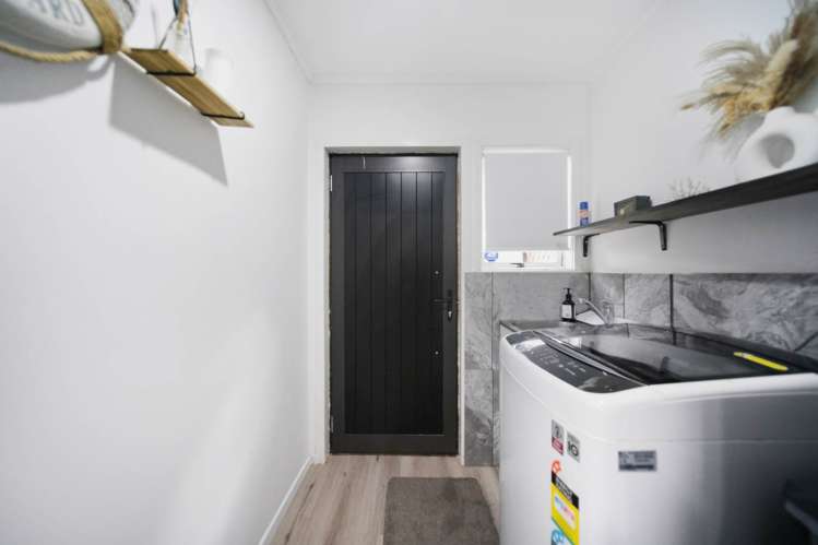 29 Moncrieff Avenue Clendon Park_12