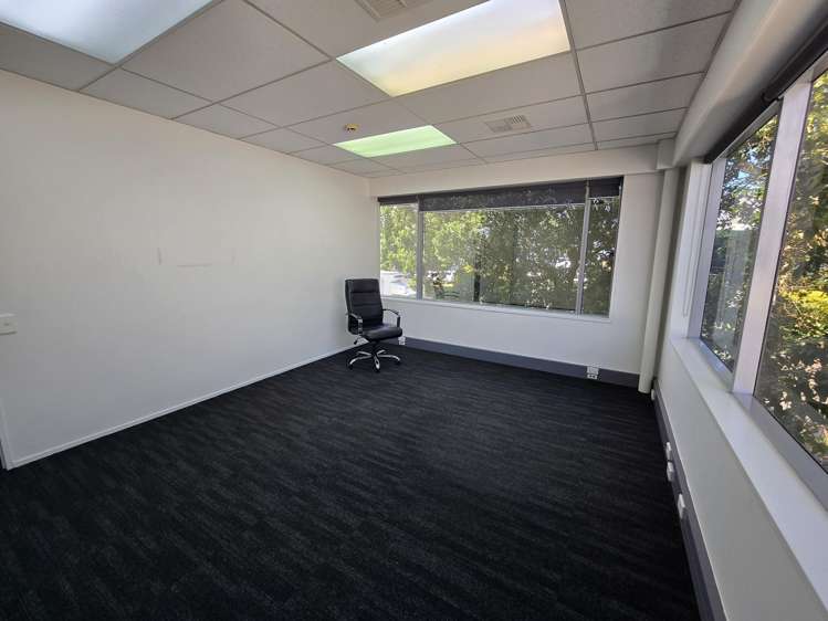 34 Vestey Drive Mt Wellington_4