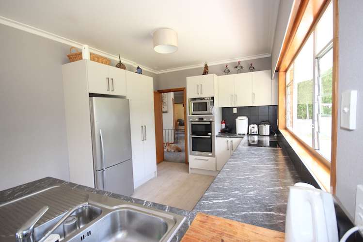 86 Russell Road Huntly_5