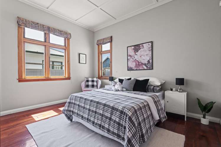 61 Shamrock Street Takaro_16