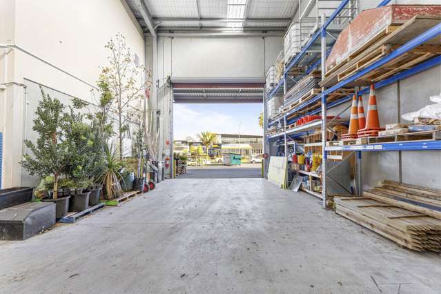 2/43 William Pickering Drive Albany_4