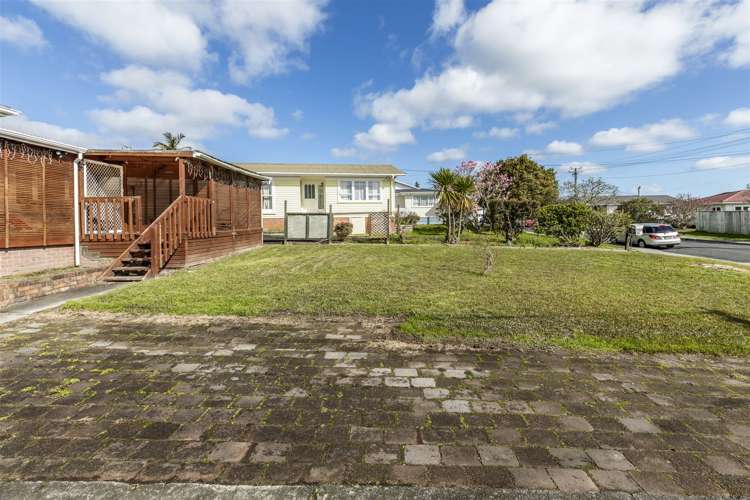 5 Marlene Avenue Te Atatu South_10